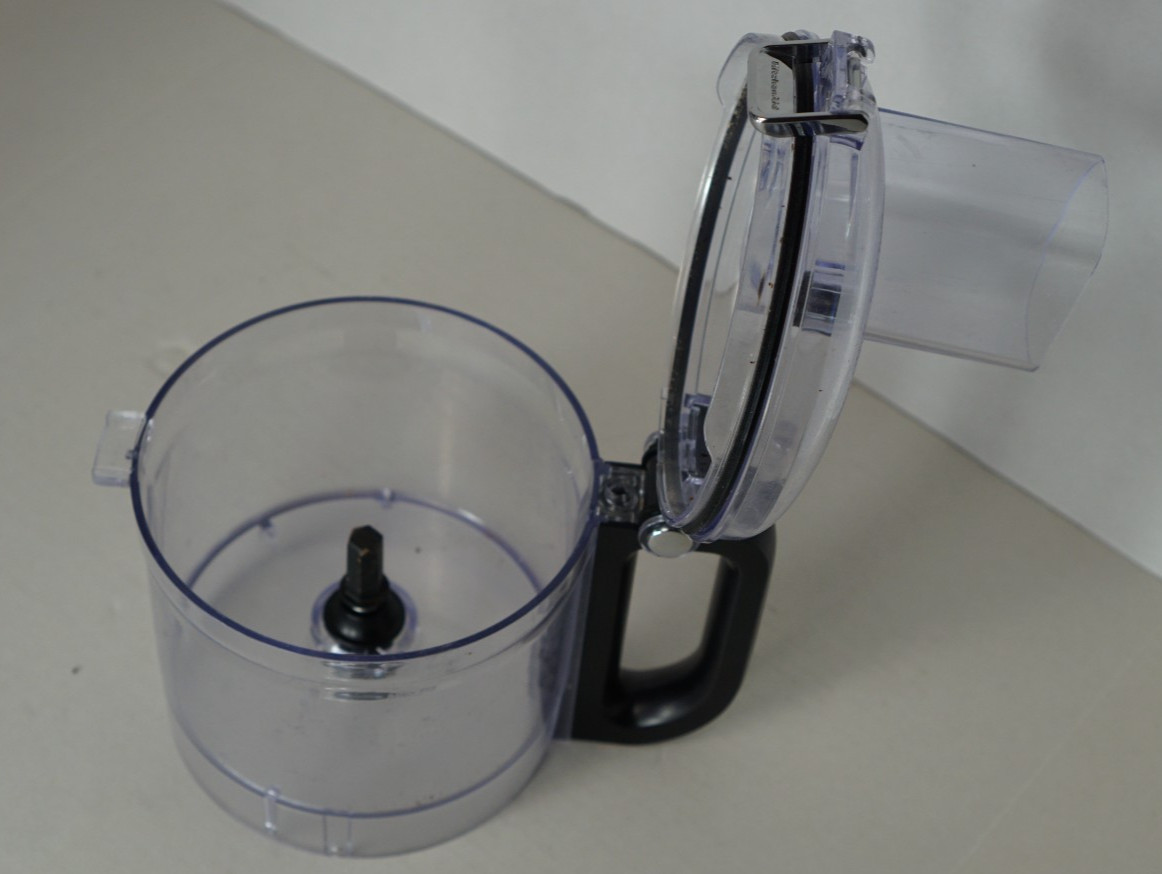 KitchenAid KFP0918CU 9 Cup Food Processor – Contour Silver (blades Missing)