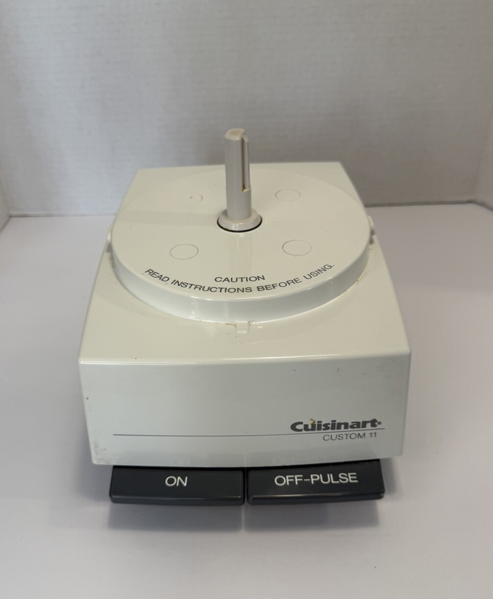 Cuisinart Custom 11 Food Processor Motor Base Only DLC-8M Tested Made In Japan