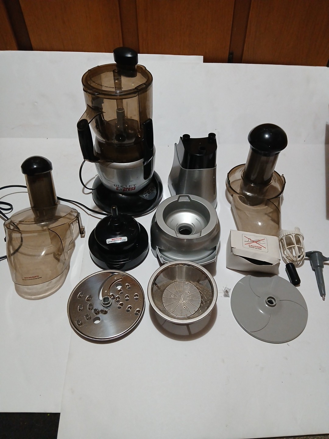 Bullet Express Trio BE-110 Multi-Function Meal Maker Food Processor Mixer Lot