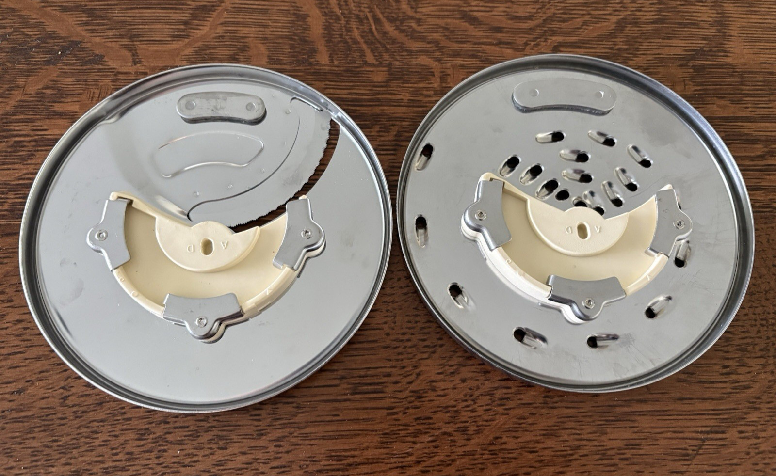 Cuisinart SLICER GRATER Discs for DLC-8 & DLC- 10 Series DLC-837TX DLC844TX
