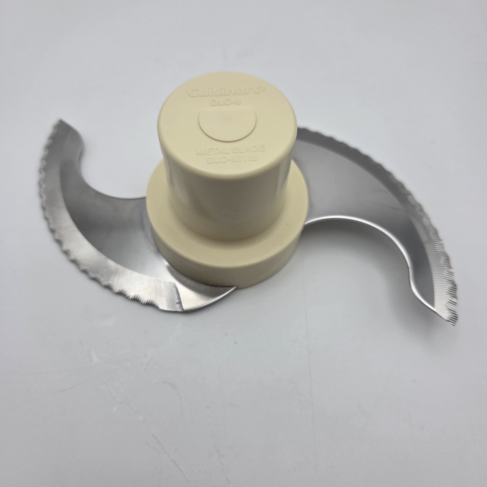 Cuisinart BDH-2C Food Processor Blade And Disc Holder With Blades