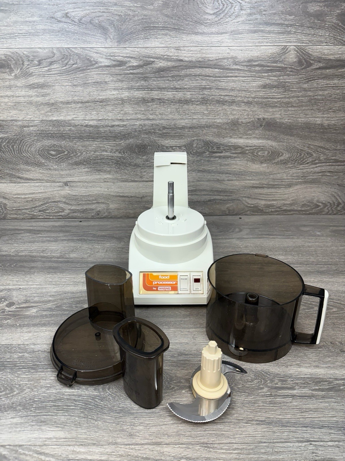 Food Processor Waring FP510 and Blade 805 W/ Blades Manual & Accessories