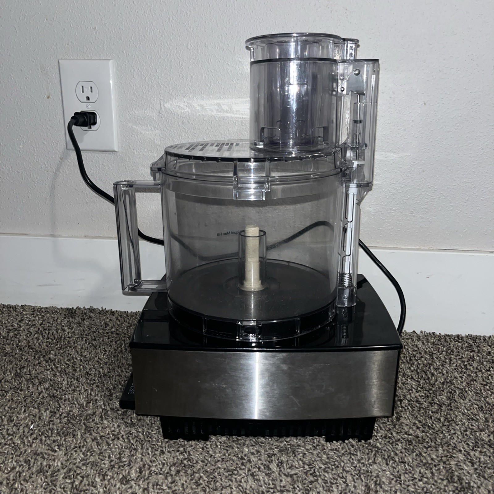 Cuisinart Custom 14 14-Cup Food Processor – Brushed Stainless Broken Spindle