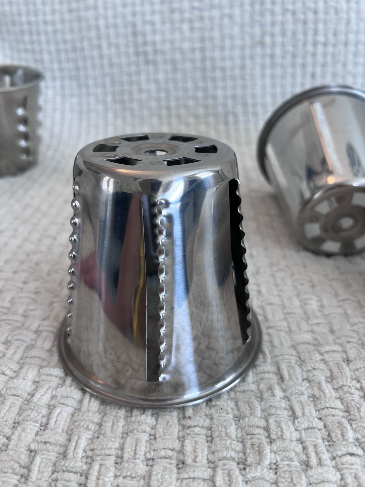 Saladmaster Food Processor V Machine Vegetable Slicer Shredder Chopper 5 Cones