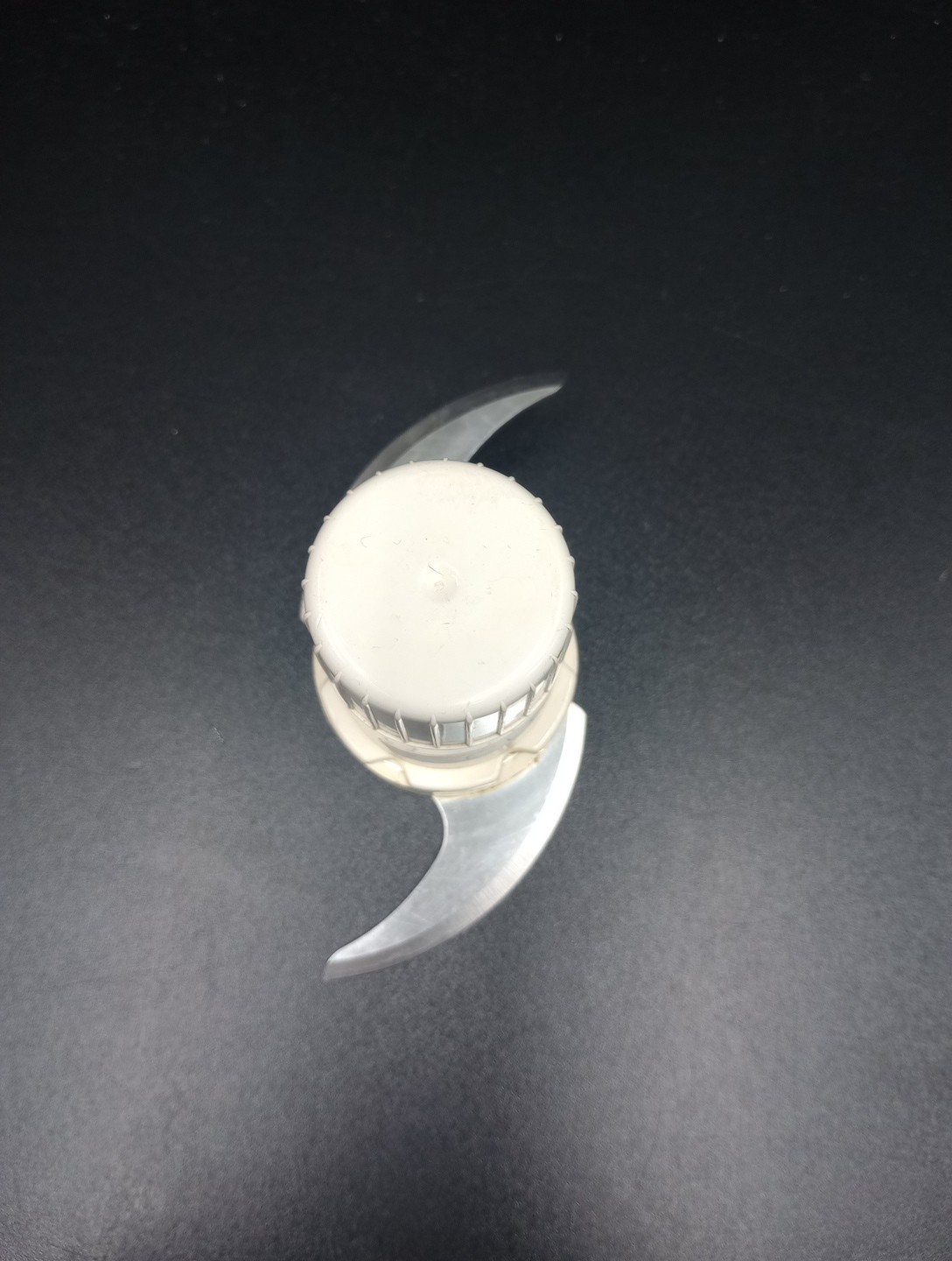 Regal La Machine 1 Food Processor Model V813 Replacement Part Chopping Blade