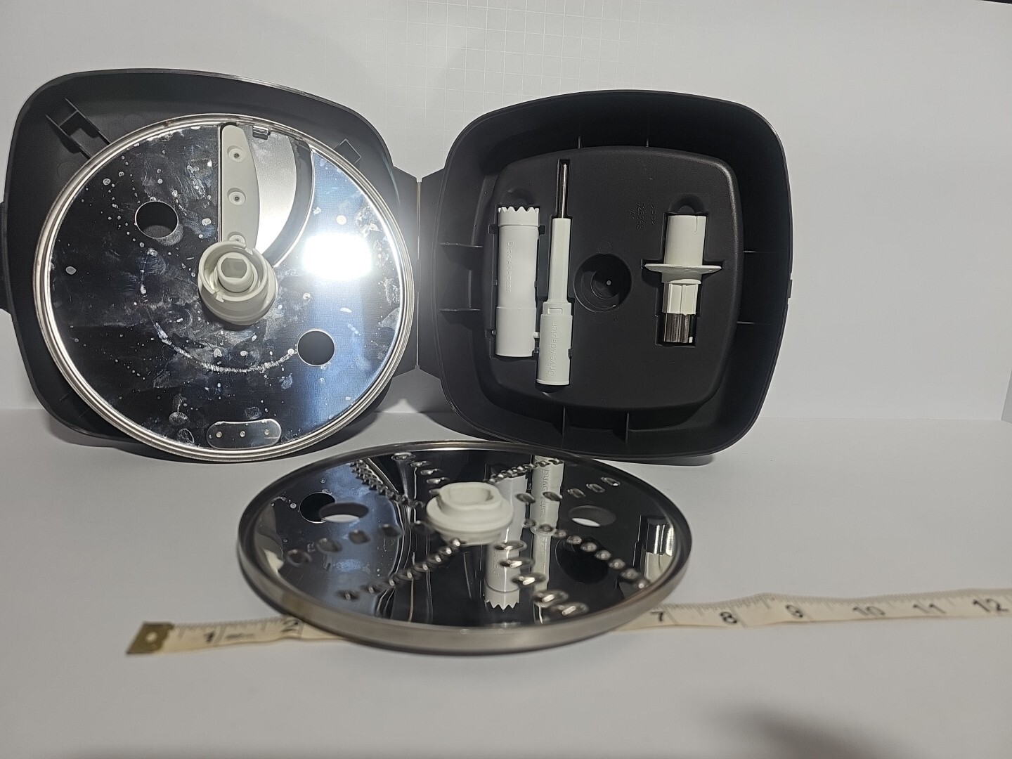 KitchenAid Cutting Blades / Shredding Disc / Slicing Disc In Box