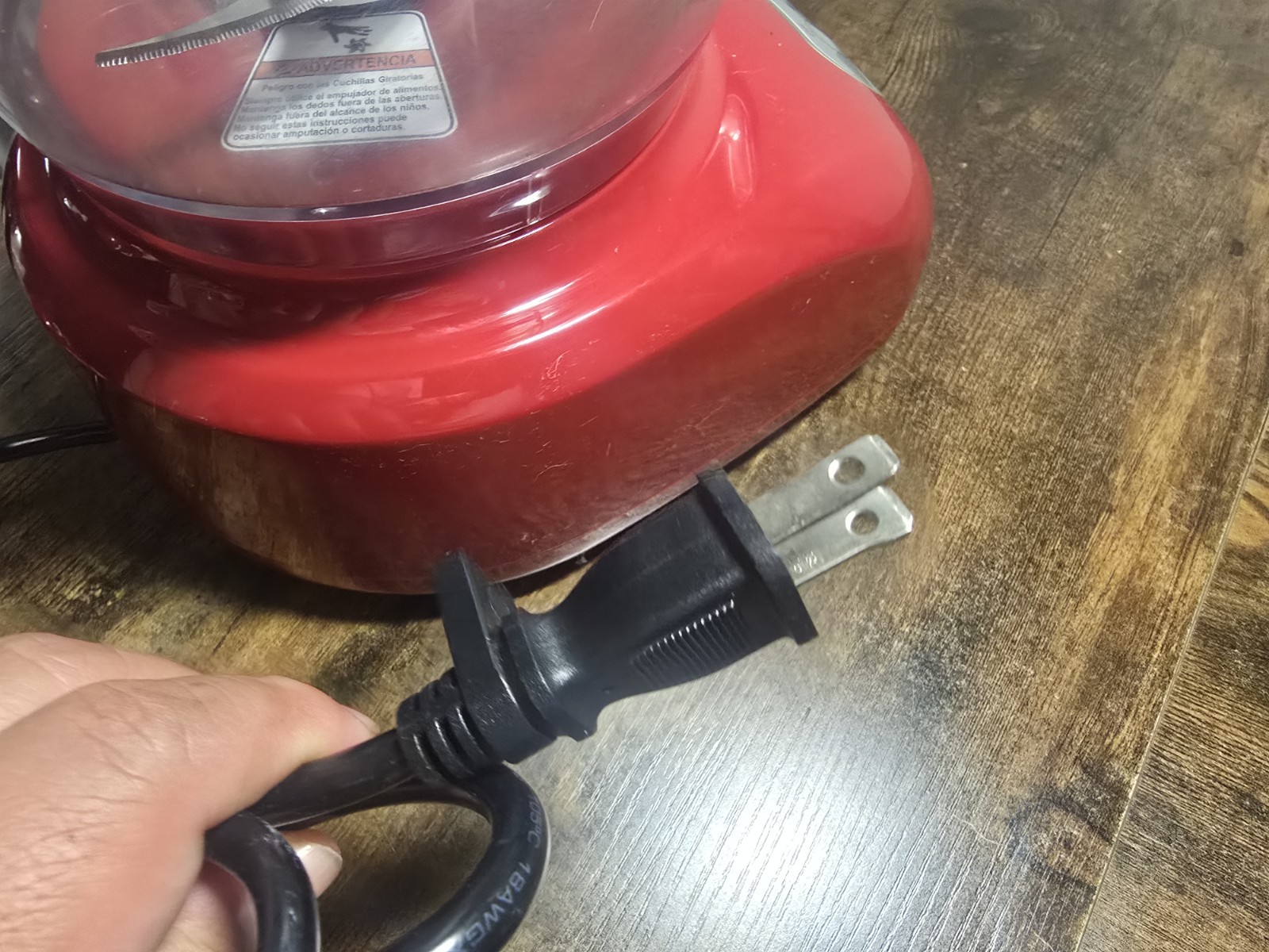 Kitched Aid Food Processor Model KFP74QER1 Red Color 2 Blades 72 Oz / 2 Litros.