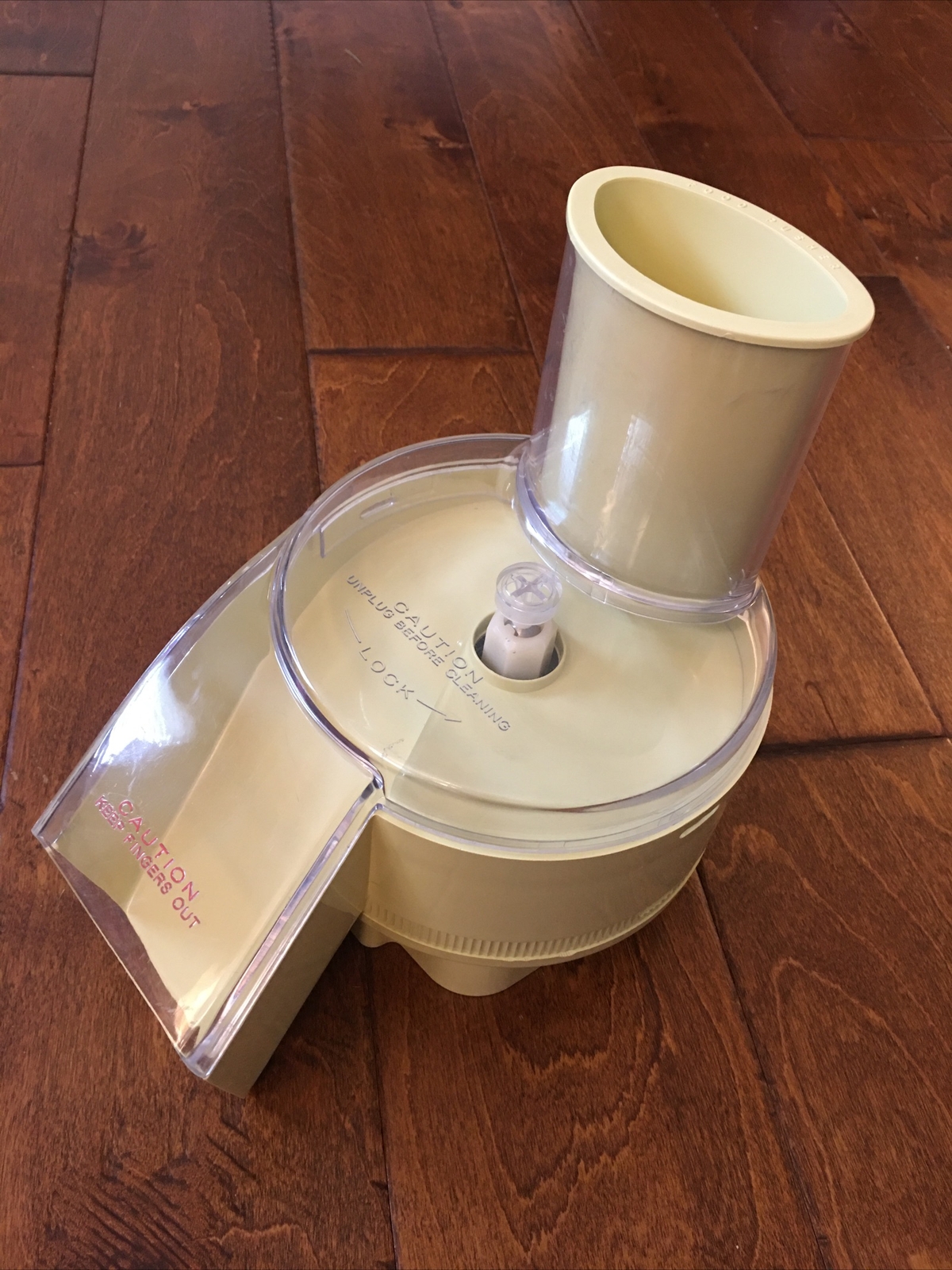 Oster Regency Kitchen Center Food Processor Chute Housing W Pusher No Blades