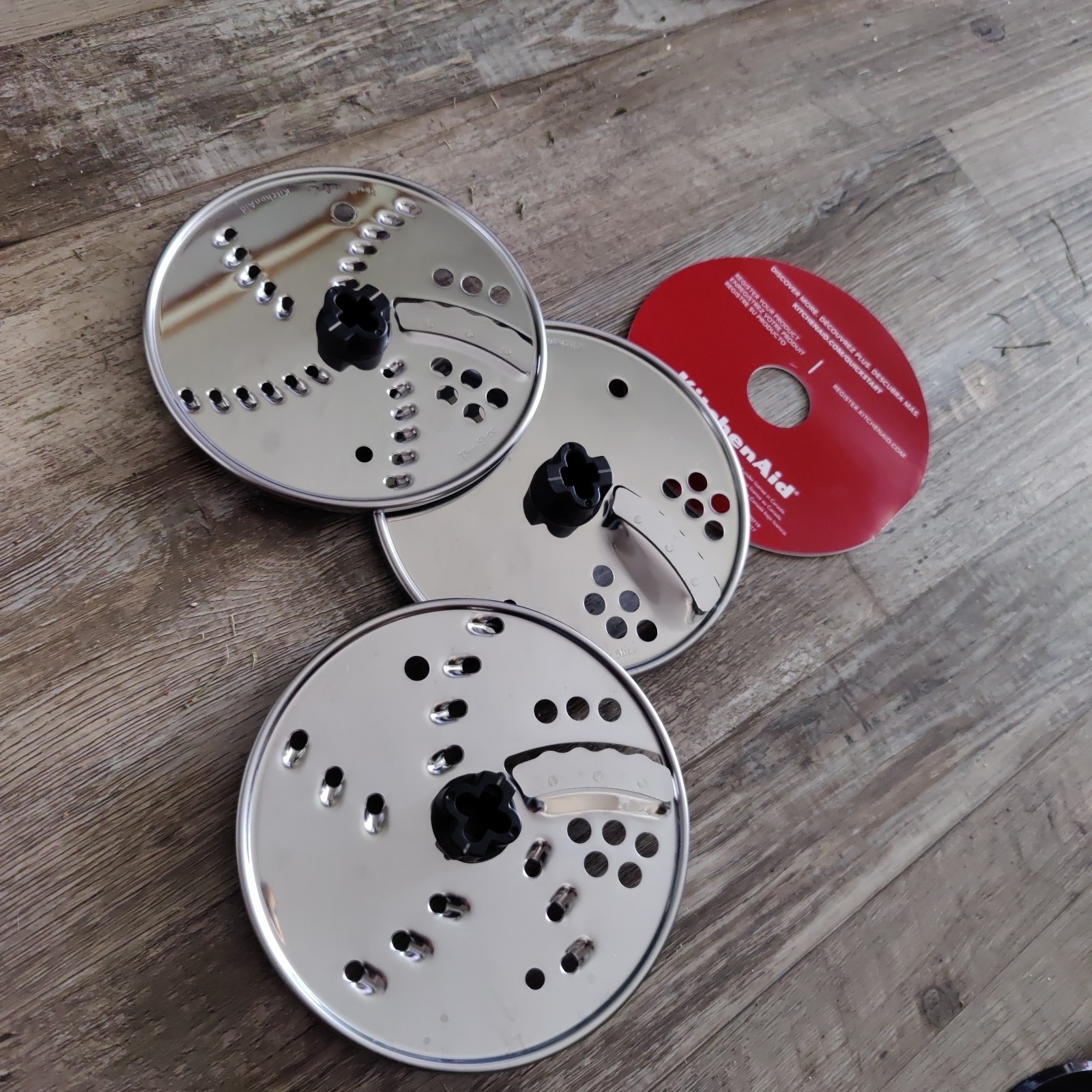 KitchenAid Slice And Shred Blades 2017 KFP0718, KFP0719