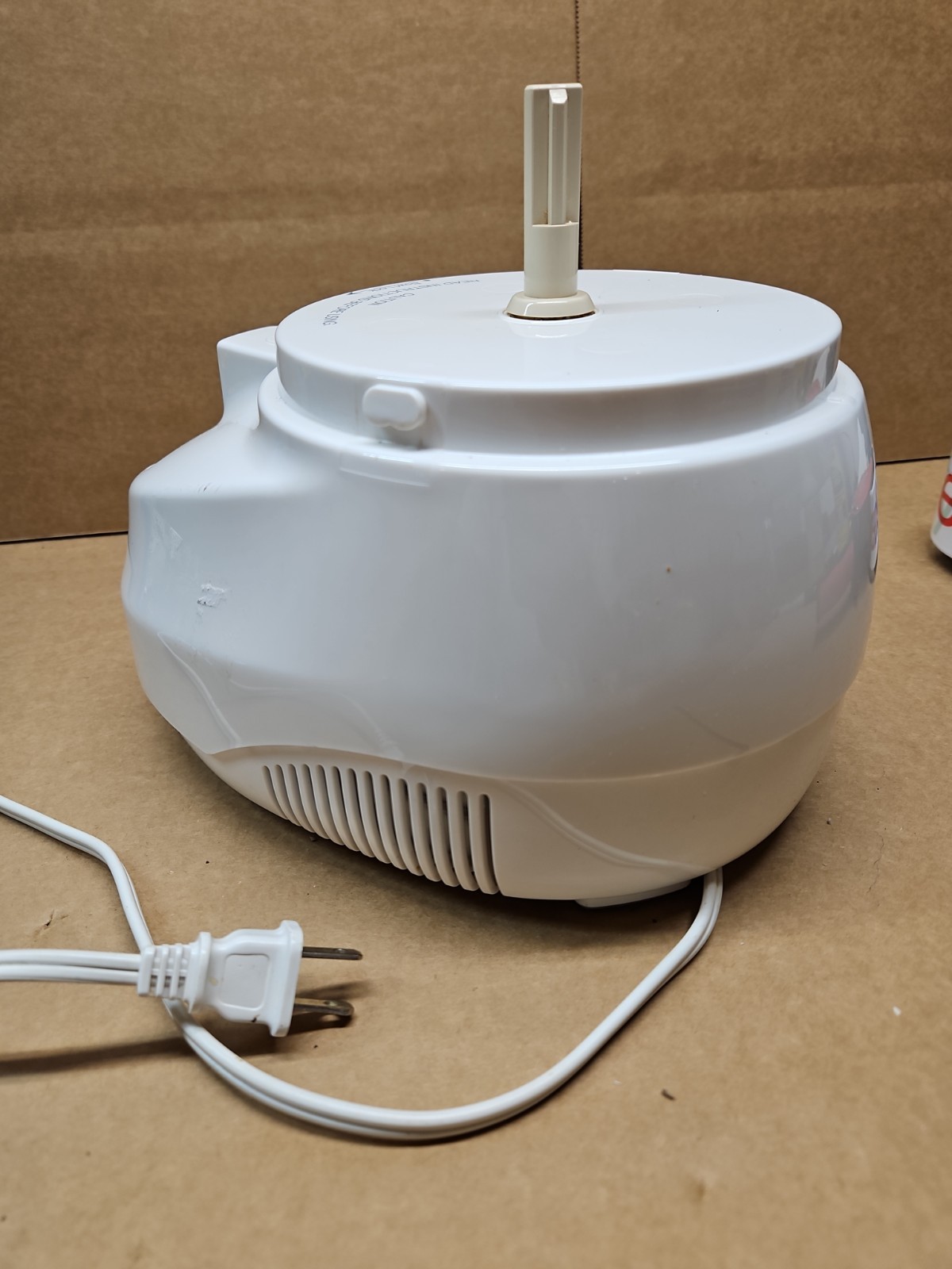 Cuisinart Custom Prep 11 DLC-2011 Food Processor Motor Base Only Works White