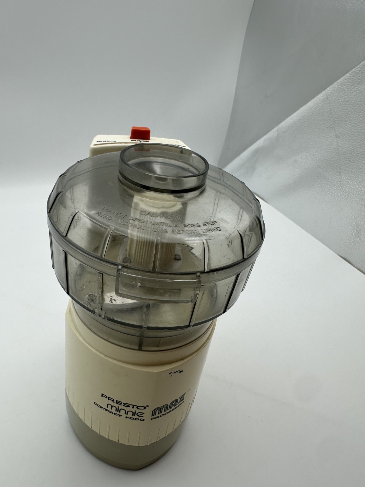 VTG Presto Minnie Max Compact Food Processor 0290001 Working