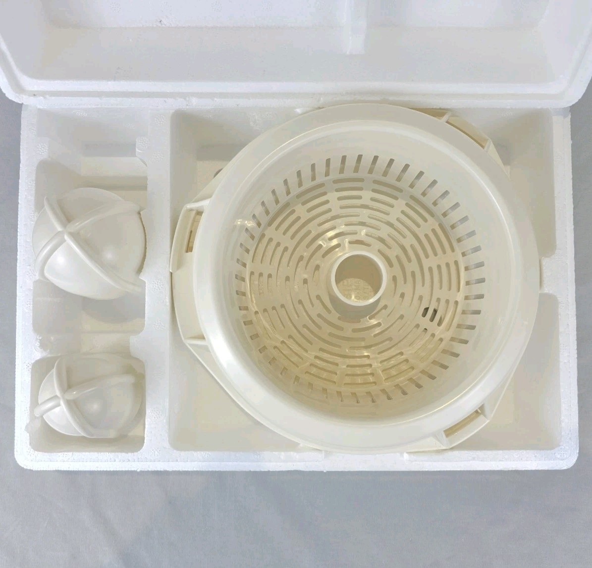 Vintage Magimix Citrus Press for Cuisine System Food Processor Attachment NOS