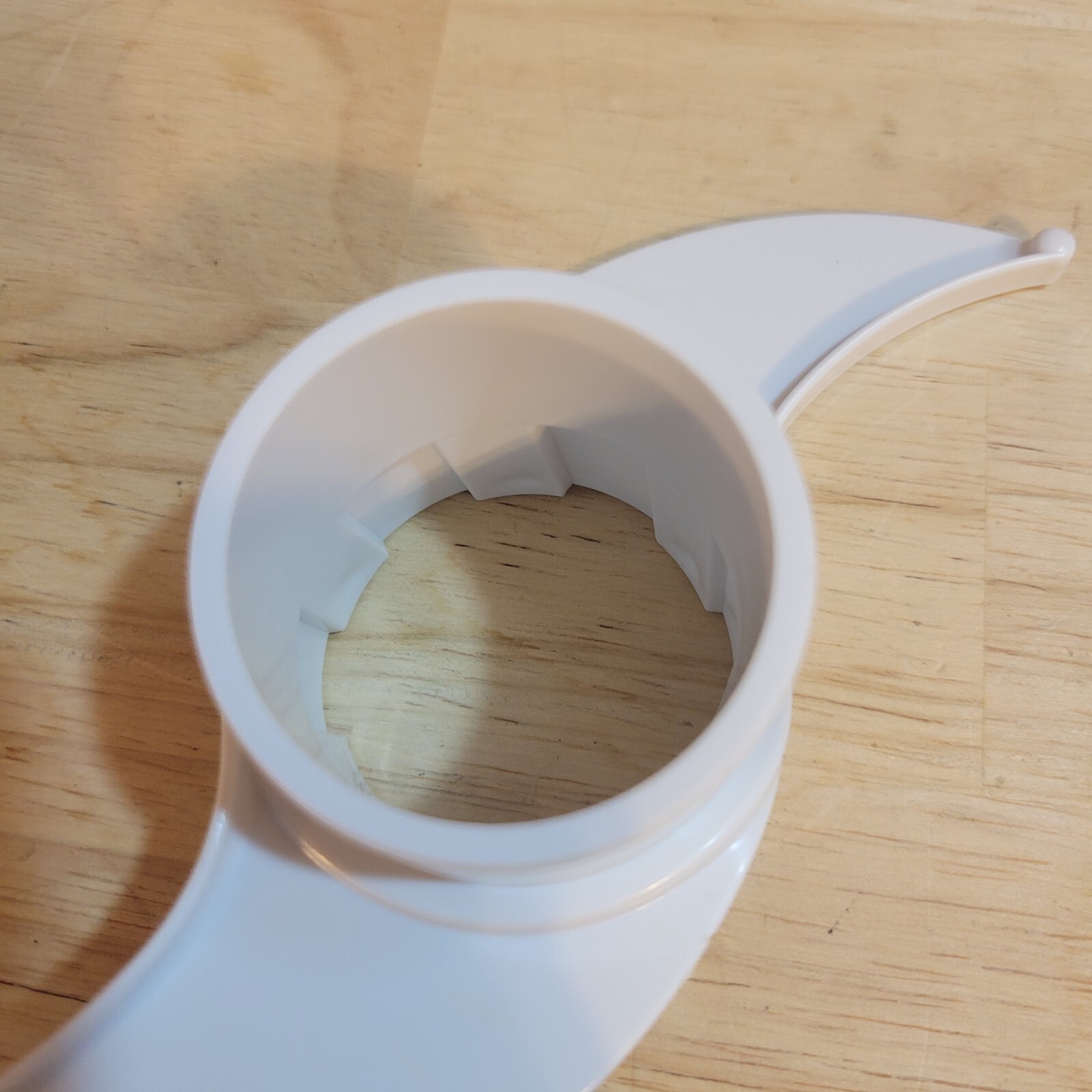 Food Processor Euro-Pro Quad Plastic Dough Blade White Model EP91W Used