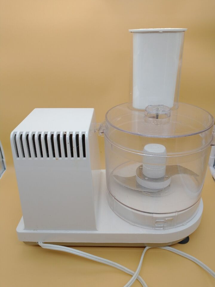 Hamilton Beach Food Processor 702W Dual Speed Slicer Shredder Vintage With Box
