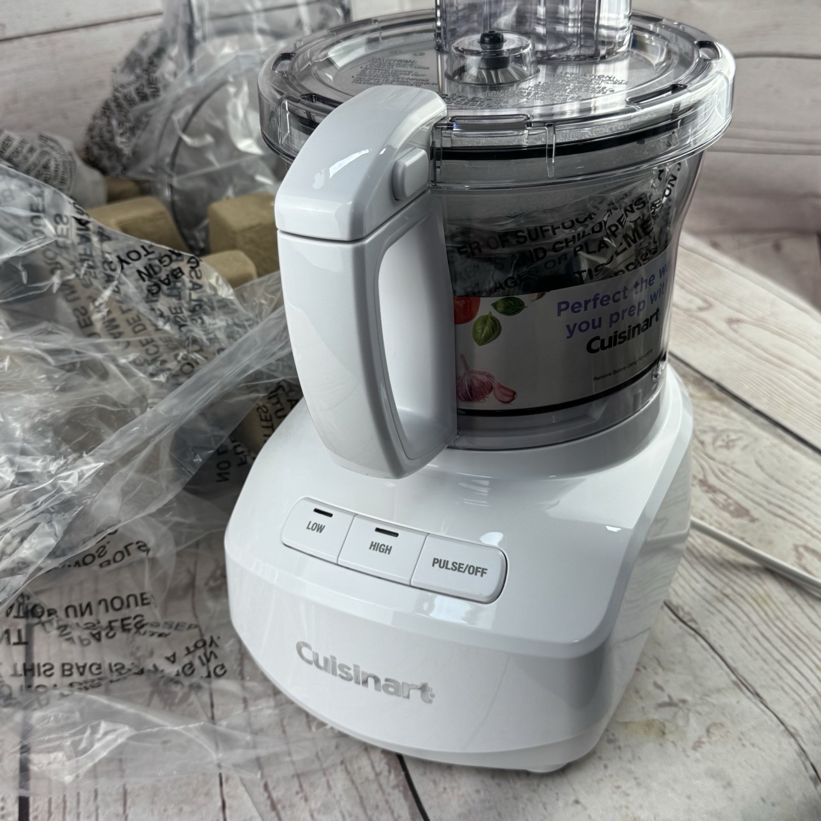 Cuisinart FP 9CF 9 Cup Continuous Feed Food Processor 350W White