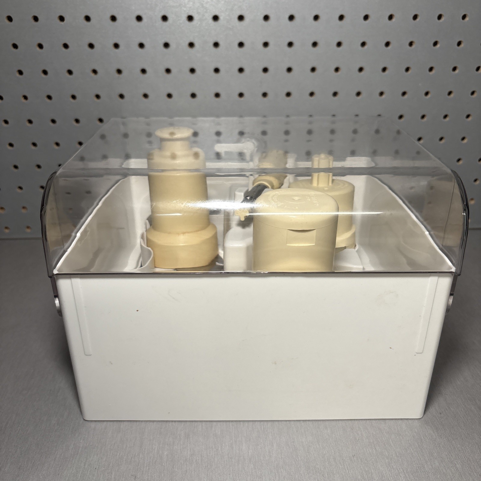 Cuisinart FP-12SC Food Processor Disc Storage Case Blades Shredding Discs & Stem