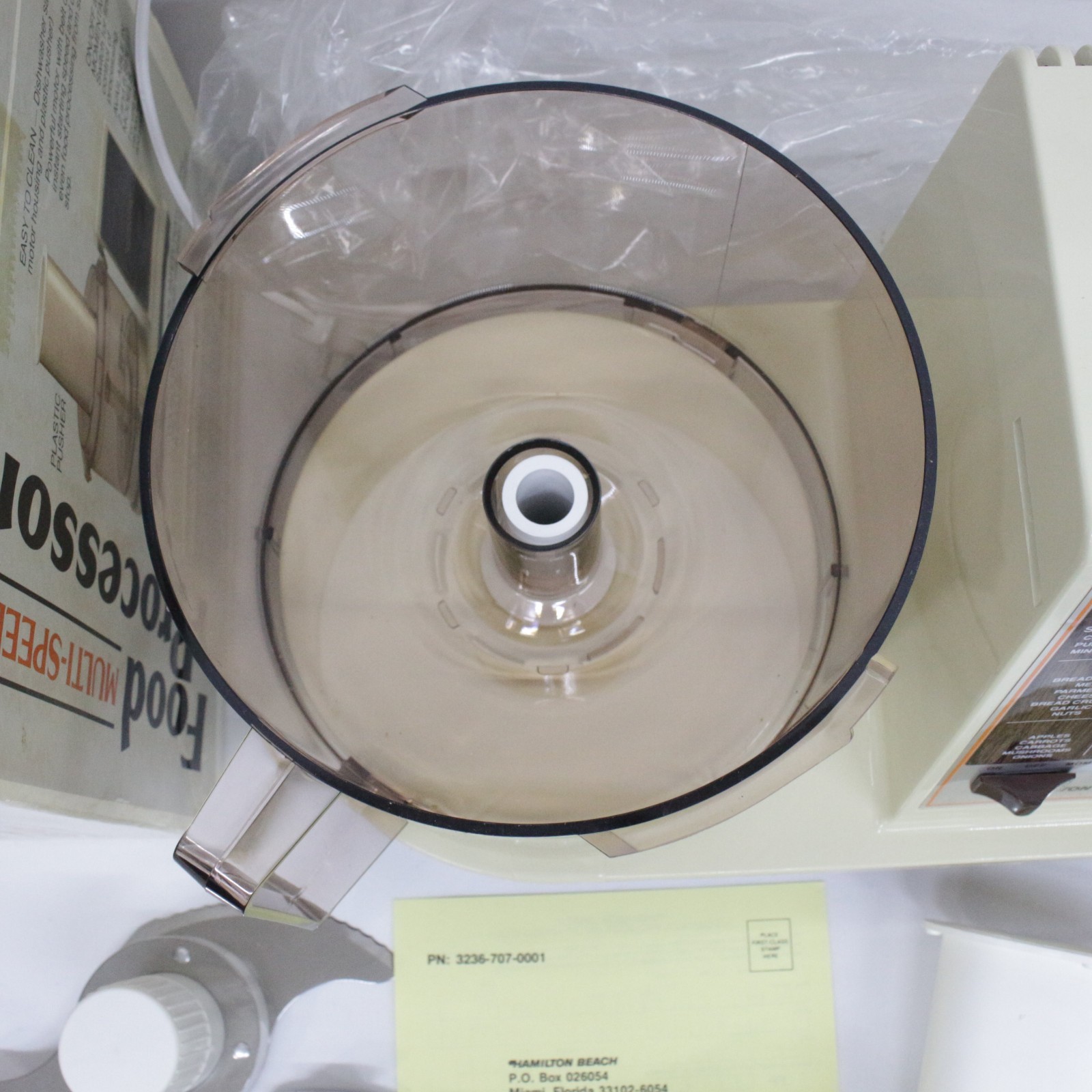 VINTAGE Hamilton Beach Food Processor Almond 702AL Made in USA 1987 NEW!