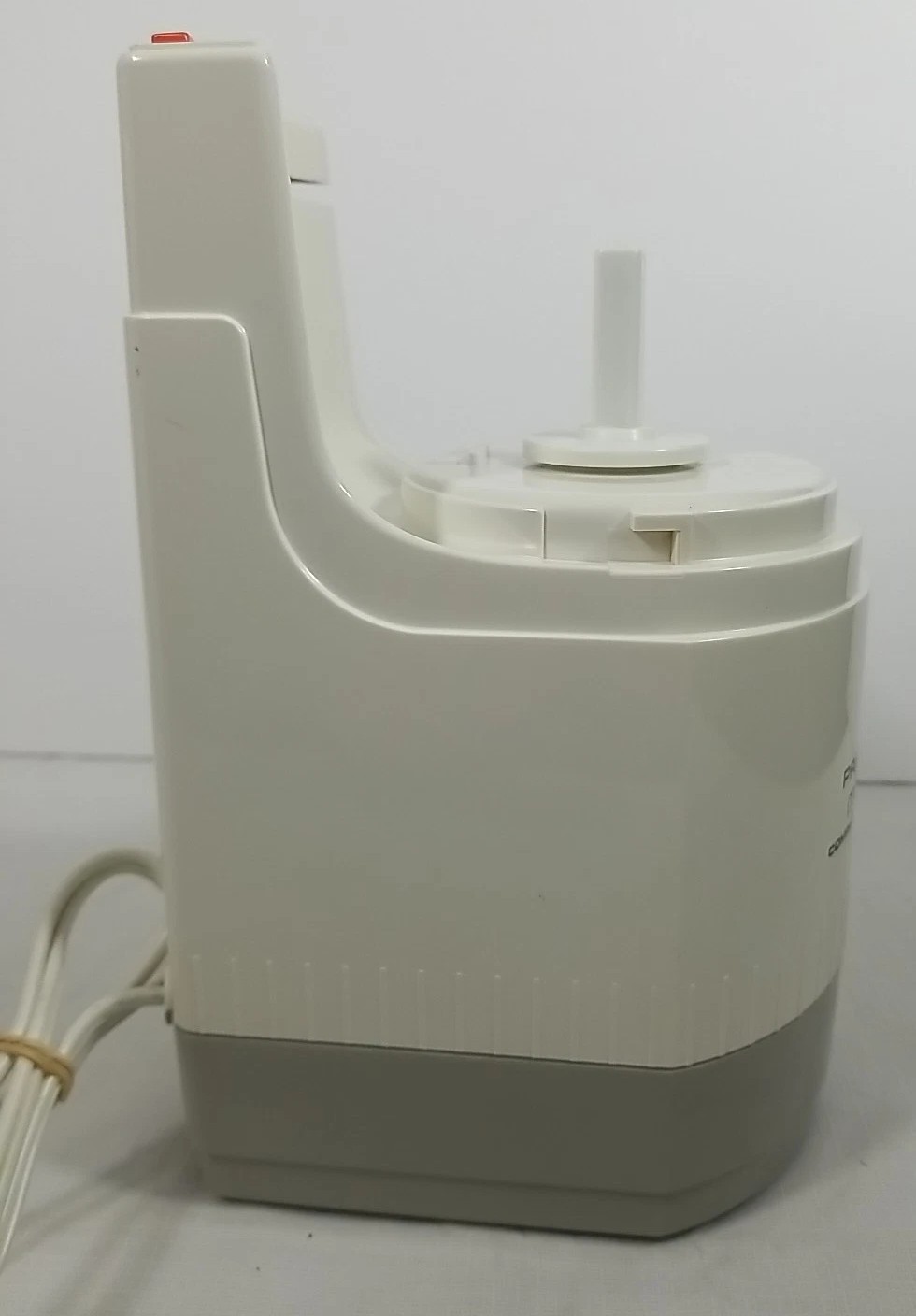 Presto 02900 Minnie Max Electric Compact Food Processor Pulse Control