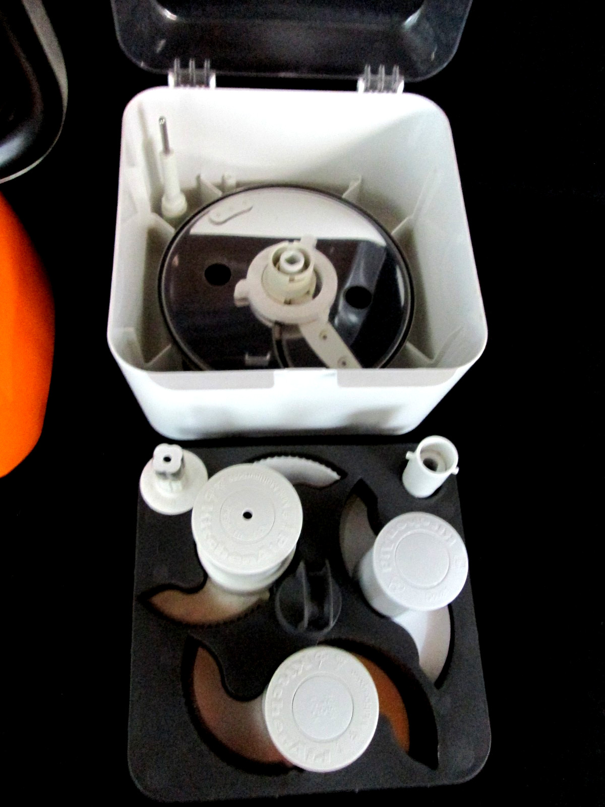Kitchen Aid KFP1356TG Food Processor Rare Color Orange with ACCESSORIES Box