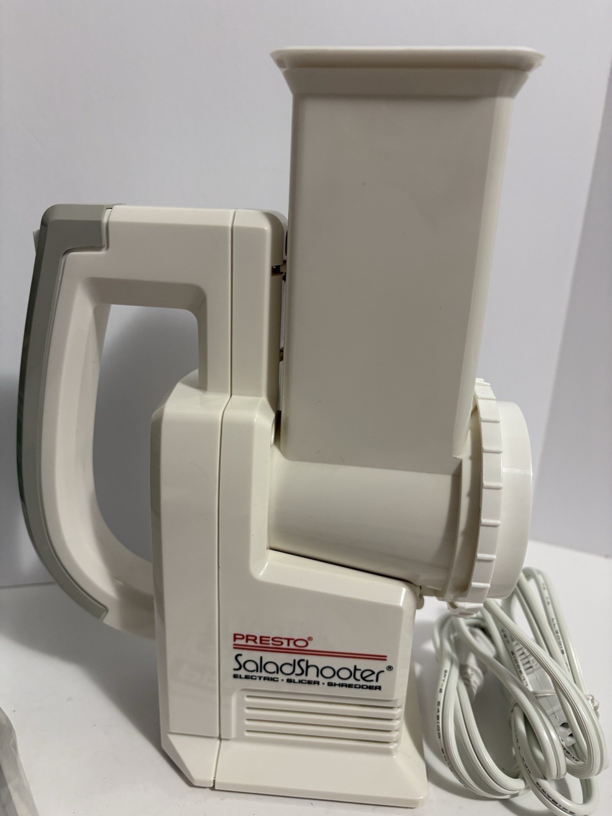 Presto Salad Shooter 02910 Electric Slicer Shredder w/box. Tested & Works