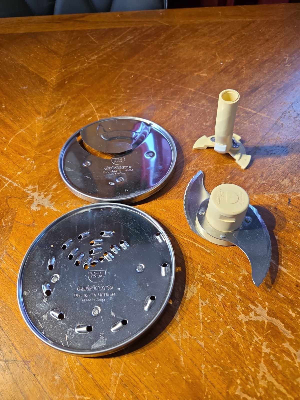 Cuisinart Prep 7 Food Processor DLC-2007N Replacement Parts Stem Discs EUC