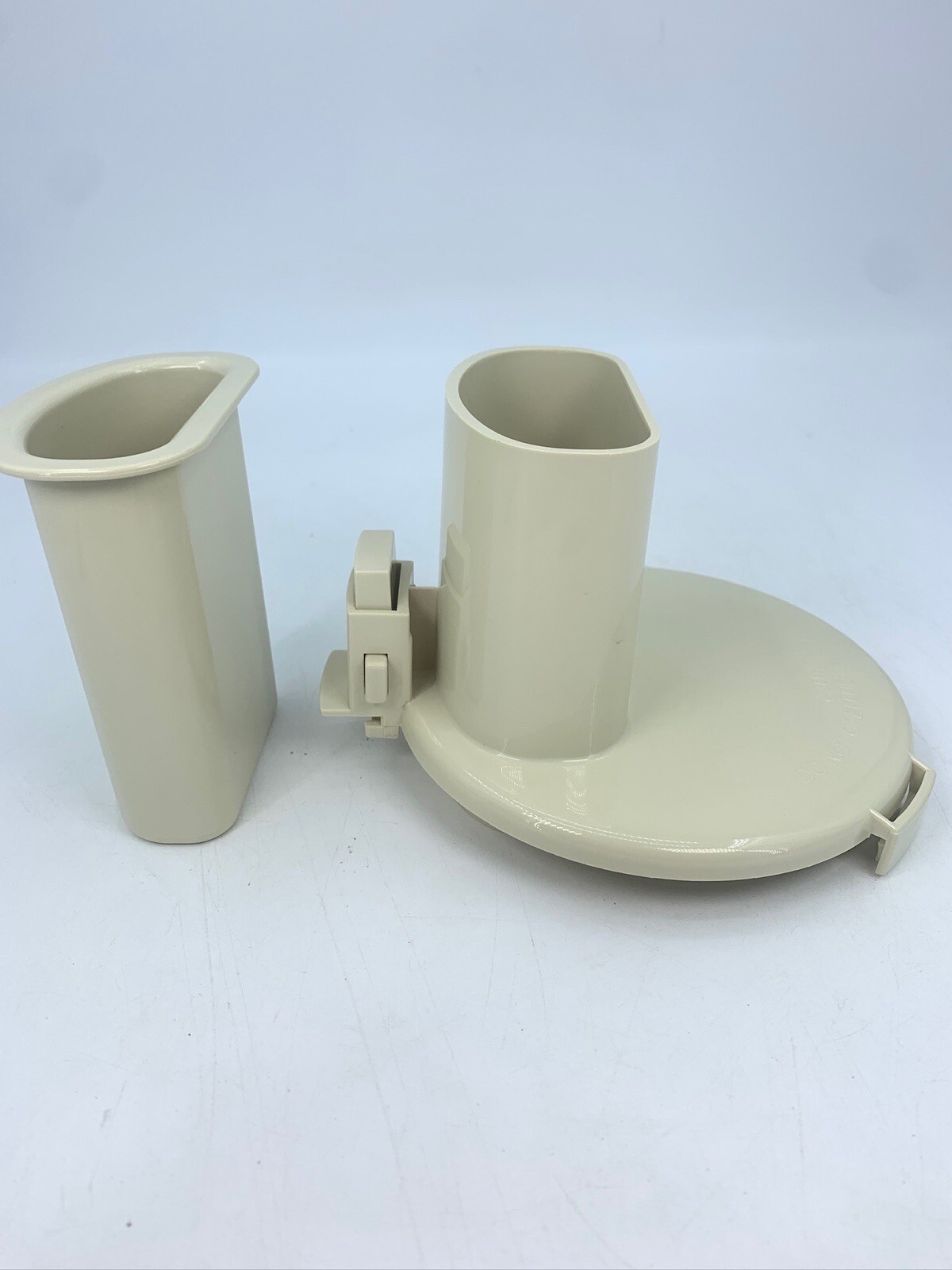 Cover And Food Pusher Replacement Part Food Processor Only West Bend 6500 READ