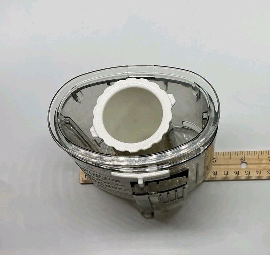 Cuisinart DLC-10 Food Processor Lid Chute Pusher Part DLC-117BGTX DLC-118BGTX