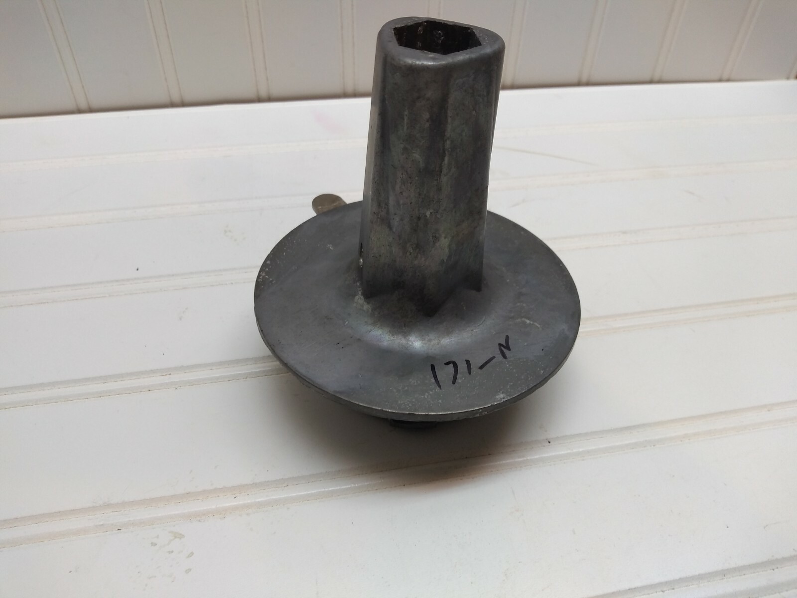 Pick Part) NuTone Built-in Food Center Mixer Bowl Switch Base Stem Attachment