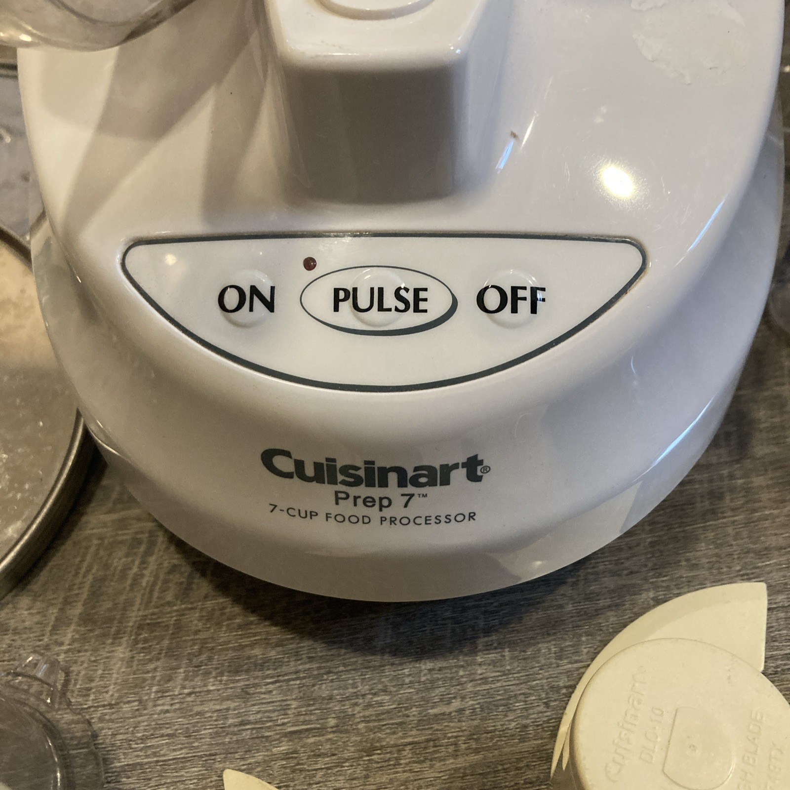 Cuisinart DLC-2007N Prep 7 Premier Series 7-Cup Food Processor Accessories Slice