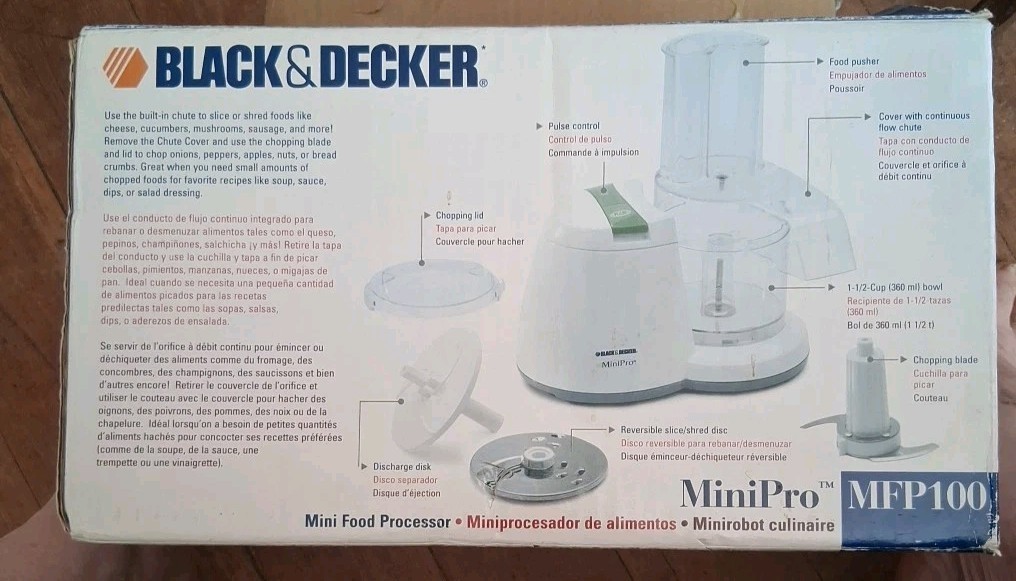 Black & Decker Mini Pro Food Processor MFP100 2000 New Open Box