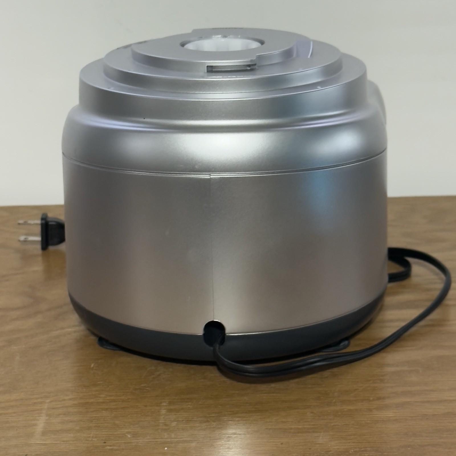Cuisinart Food Processor FP-11 Silver Motor Base – Used 3 Time – Tested