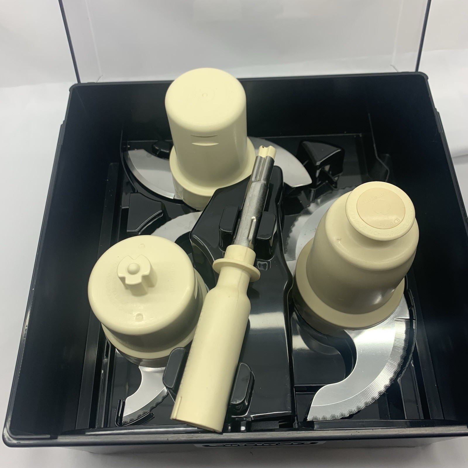 Cuisinart Elite Blades Collection W/ Black Locking Storage Case 6 Pieces 16LCB
