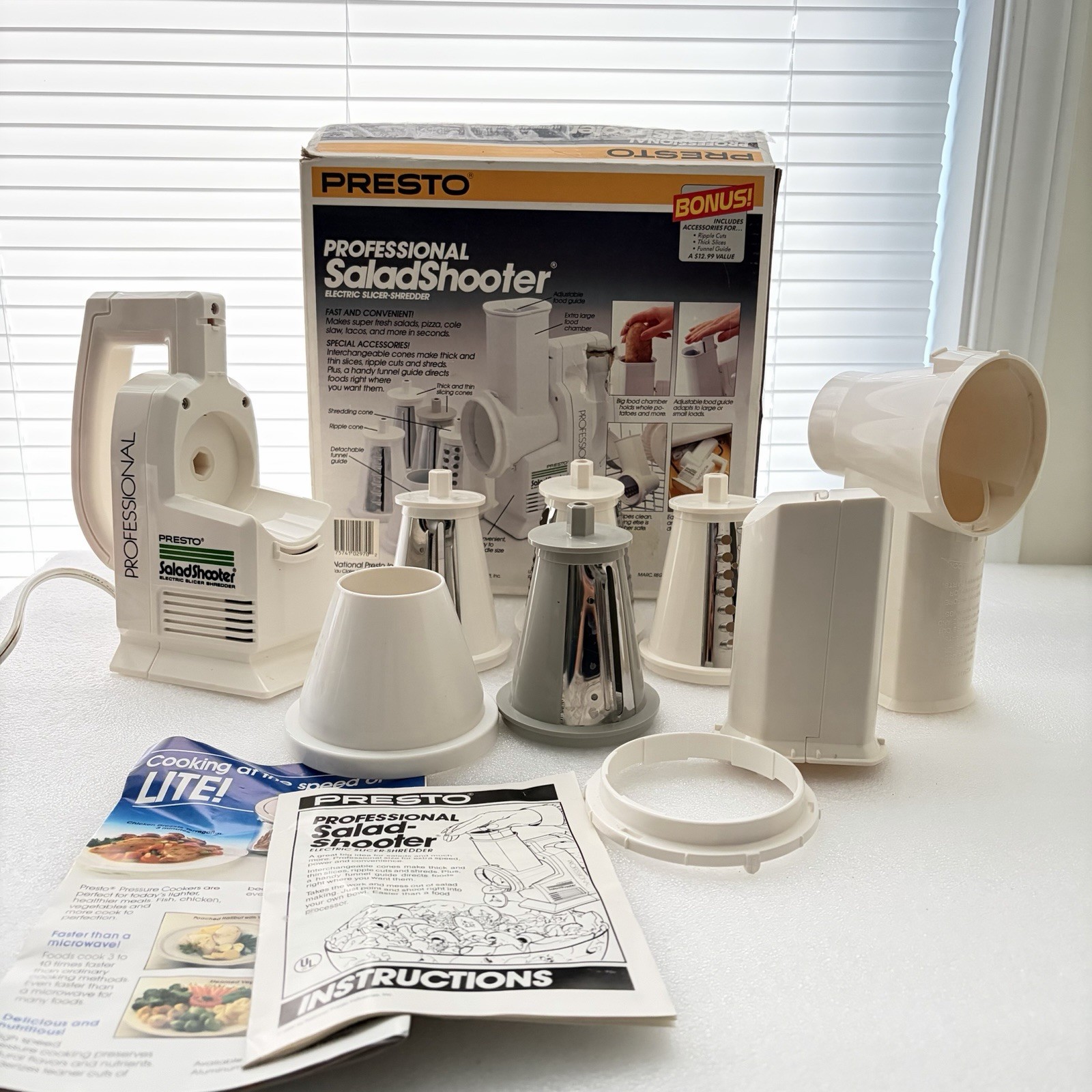 PRESTO Professional Salad Shooter 02970 Electric Slicer Shredder Complete EUC