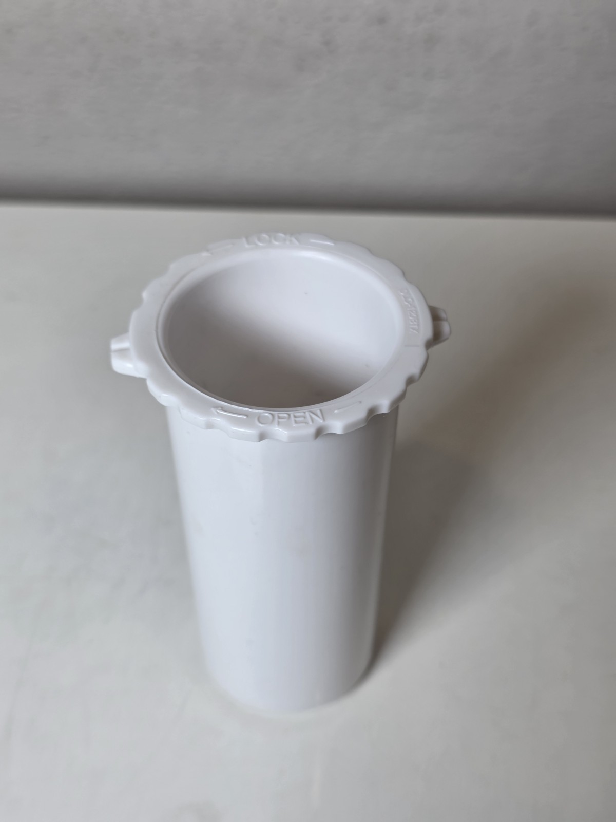 CUISINART PRO CUSTOM 11 FOOD PROCESSOR DLC-10 PUSHER DLC–020BTX REPL PART ONLY