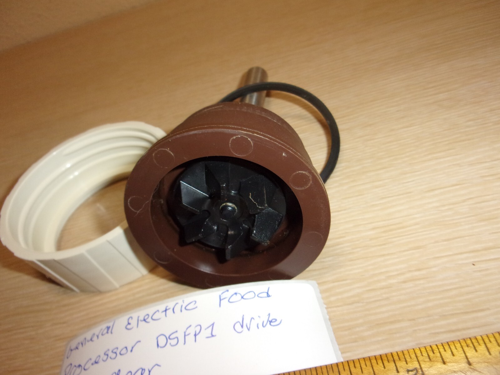 GENERAL ELECTRIC VERSA DISC FOOD PROCESSOR D5FP1 DRIVE SHAFT GEAR