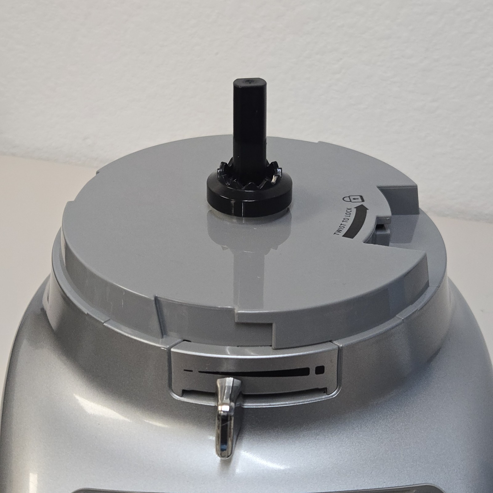 KitchenAid Full-Size Food Processor Motor Base KFP0935QCU Silver Pulse