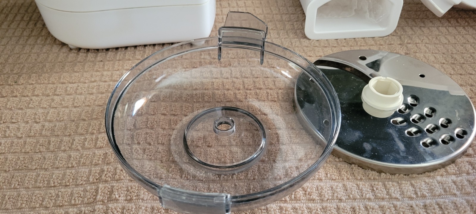 Sunbeam Oskar Food Processor 4817 Work Bowl Lid Chopper Chute Blade BOX Recipes