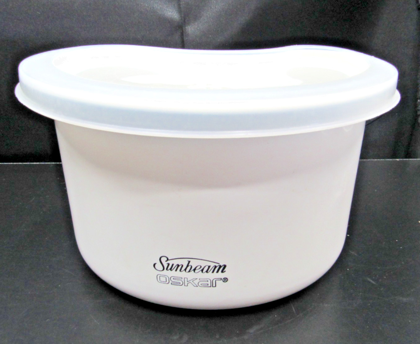Sunbeam Oskar 94440 Accessory Bowl and lid For 14081 Food Processor