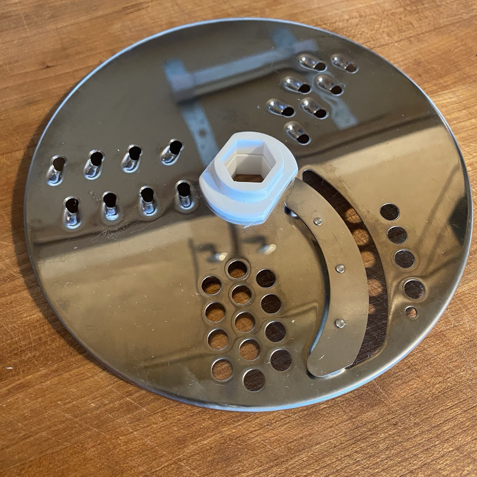 Black And Decker Quick N Easy Food Processor shred Slice Blade Part Only FP1300