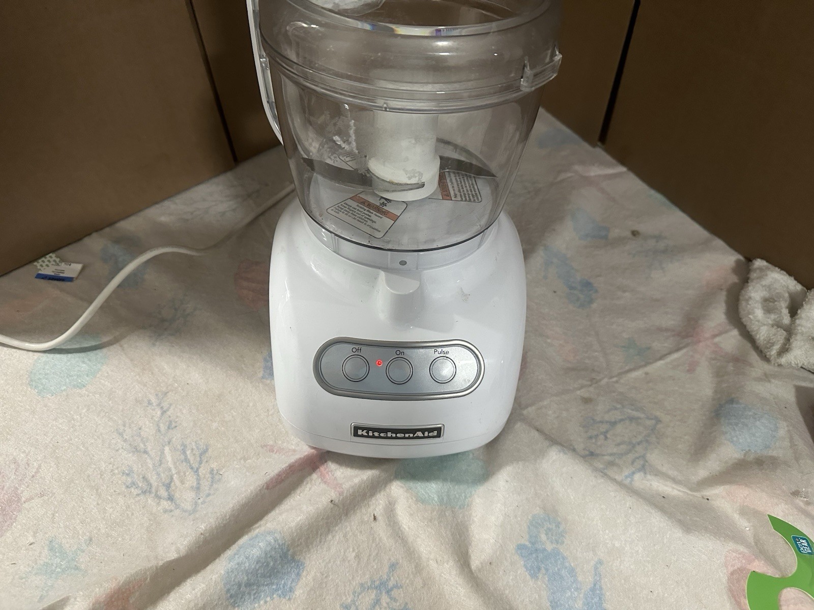 KitchenAid KFP0711CU 7-Cup Food Processor, Contour Silver