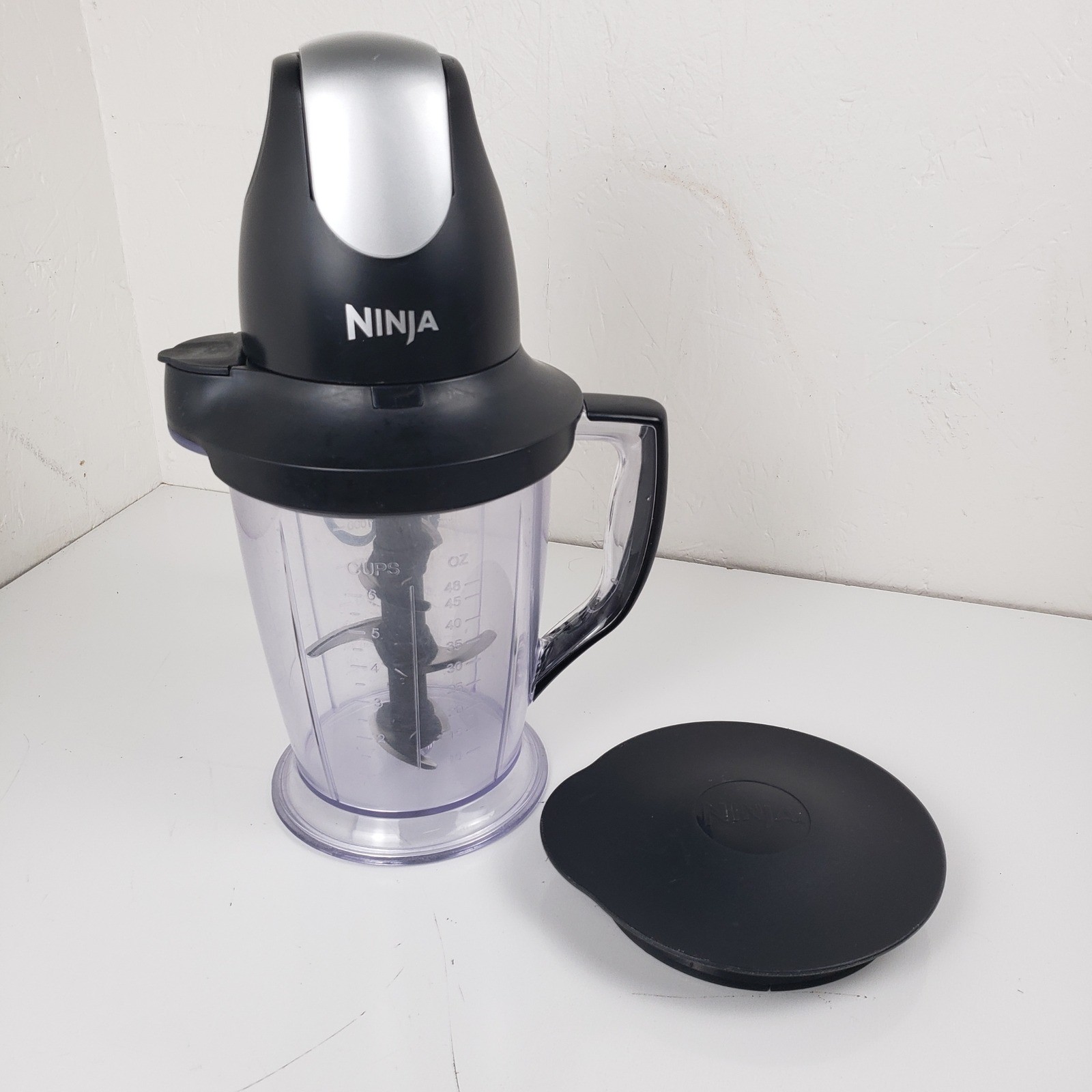 Ninja Master Prep Professional Food Processor Blender 48oz Pitcher Black Silver