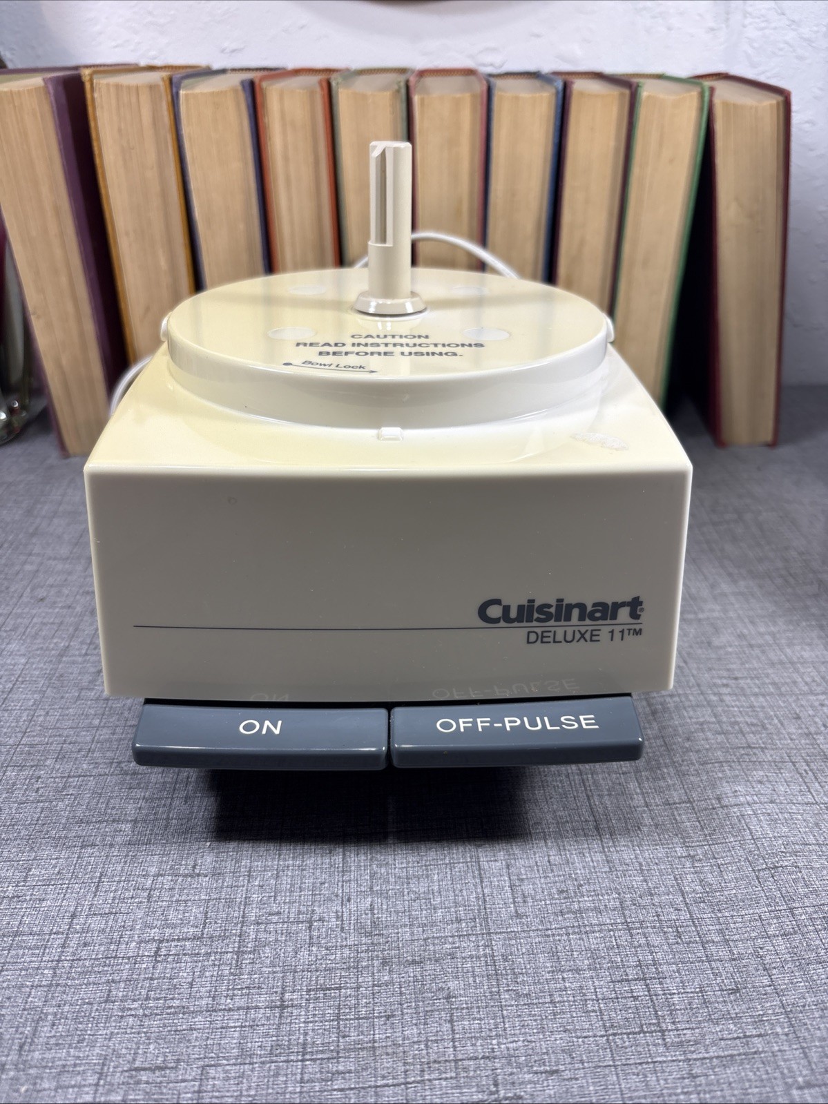 Cuisinart Deluxe 11 Food Processor Base Motor Model DFP-11 TX White (BASE ONLY)