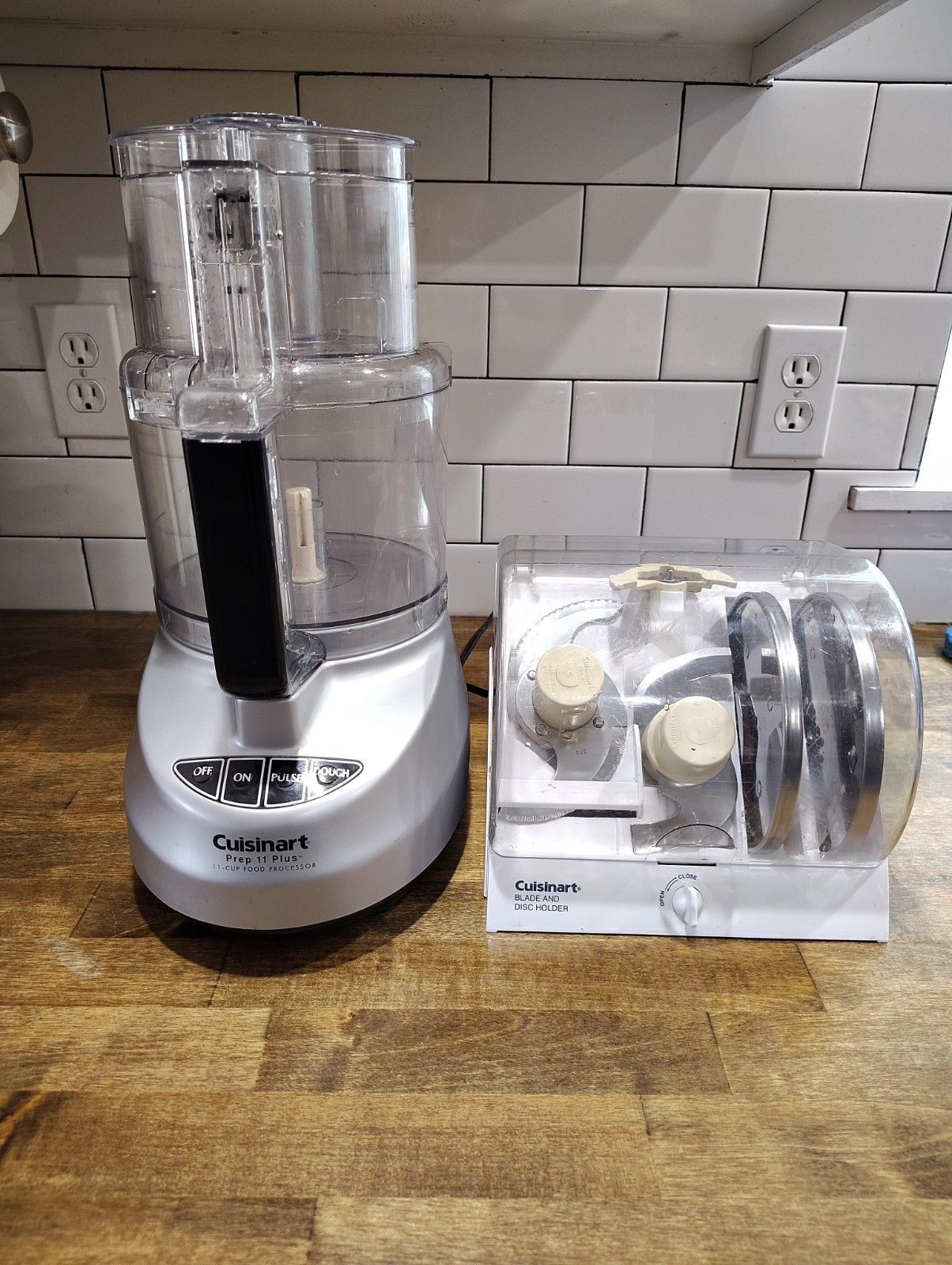 Cuisinart Prep 11 Plus Food Processor CFP – 11BCPC Silver 11 Cup W/ Accessories