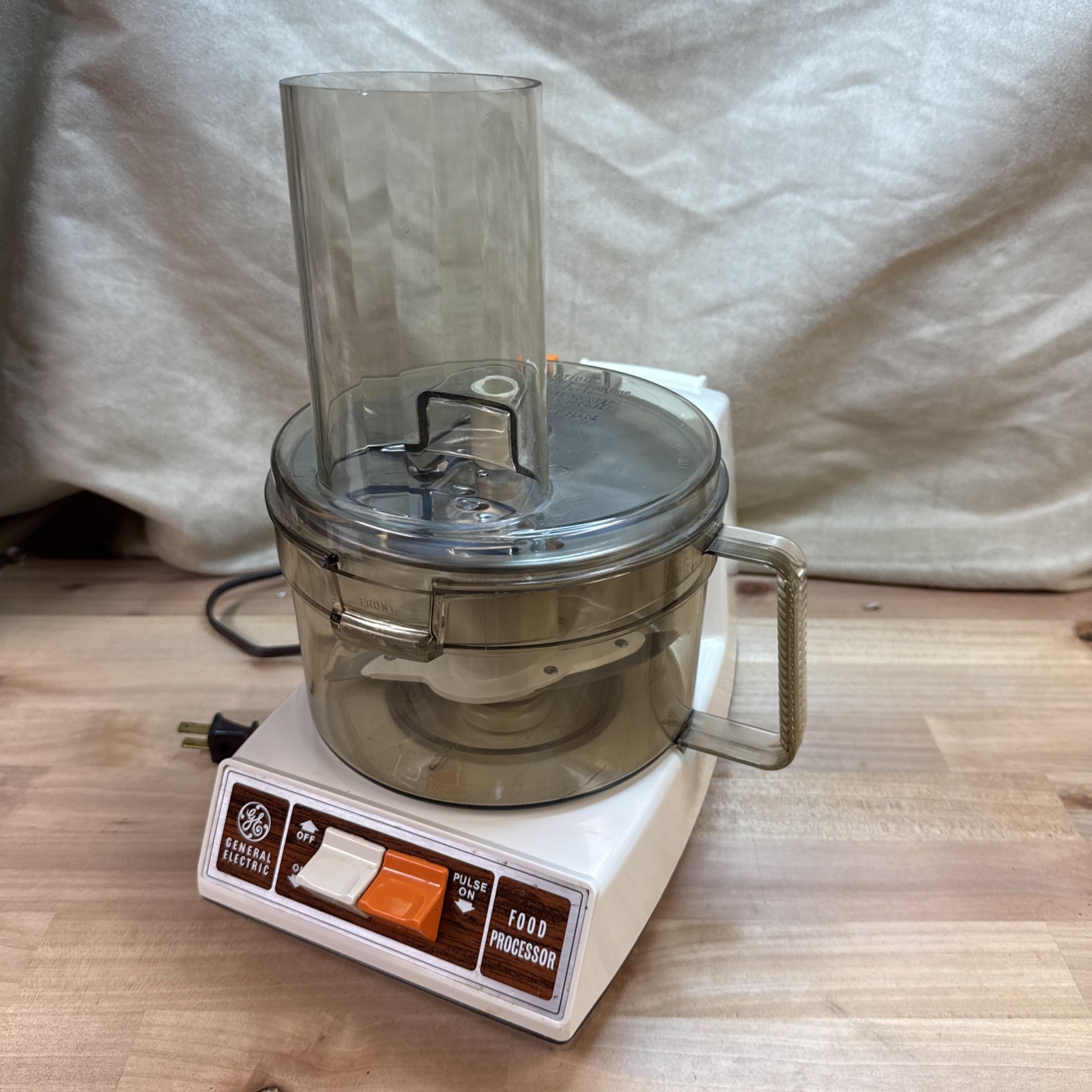 Vintage GE General Electric Food Processor – Model D5FP1 – 1970s MCM Kitchen App