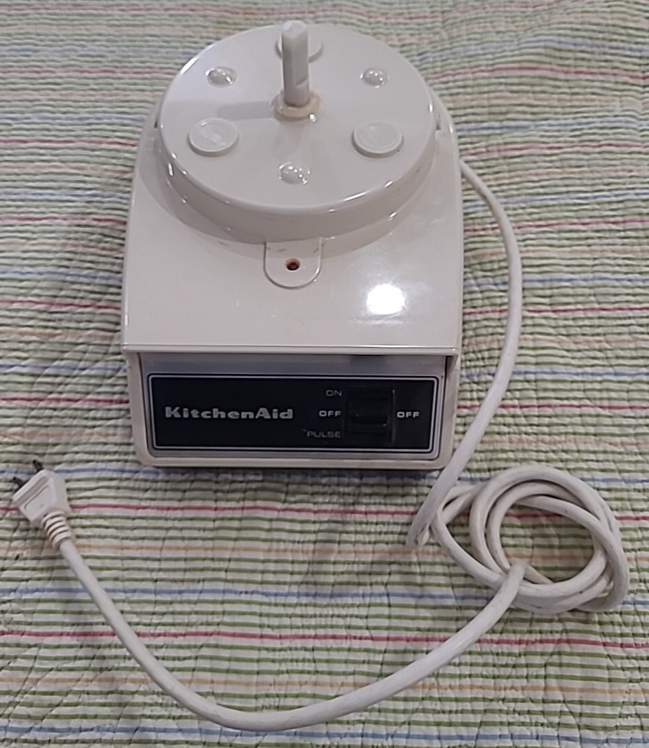 Vintage Kitchen Aid Hobart Food Processor KFP 400 Tested Works! Base Unit Only