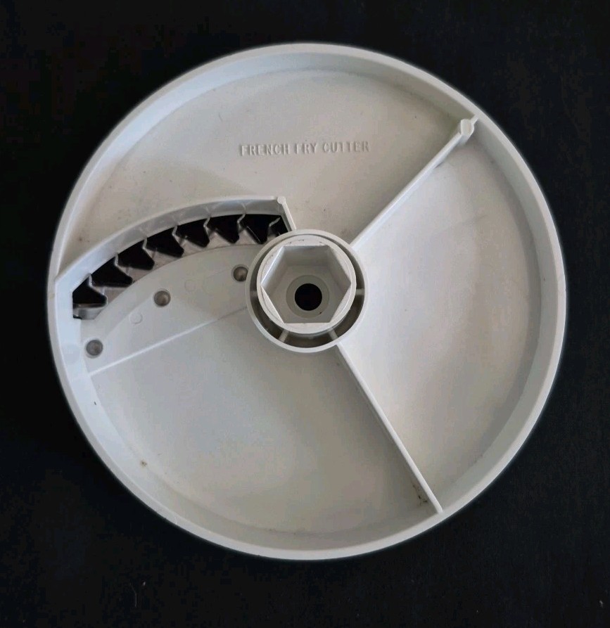 Oster Foodcrafter – Replacement French Fry Cutter Disc 6 Inch