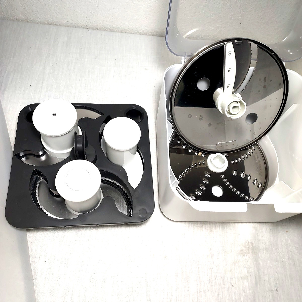 KitchenAid Food Processor Attachments 2 Discs 3 Blades Storage Box -No Adapters