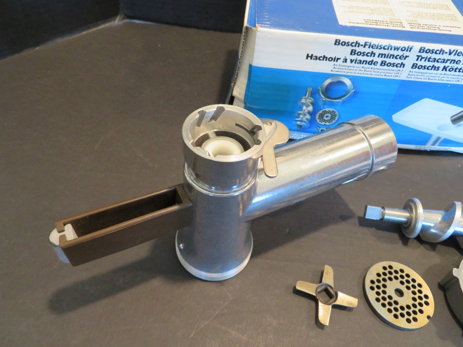 Bosch Mincer Attachment for Bosch Food Processor UM3 – Missing Pusher –
