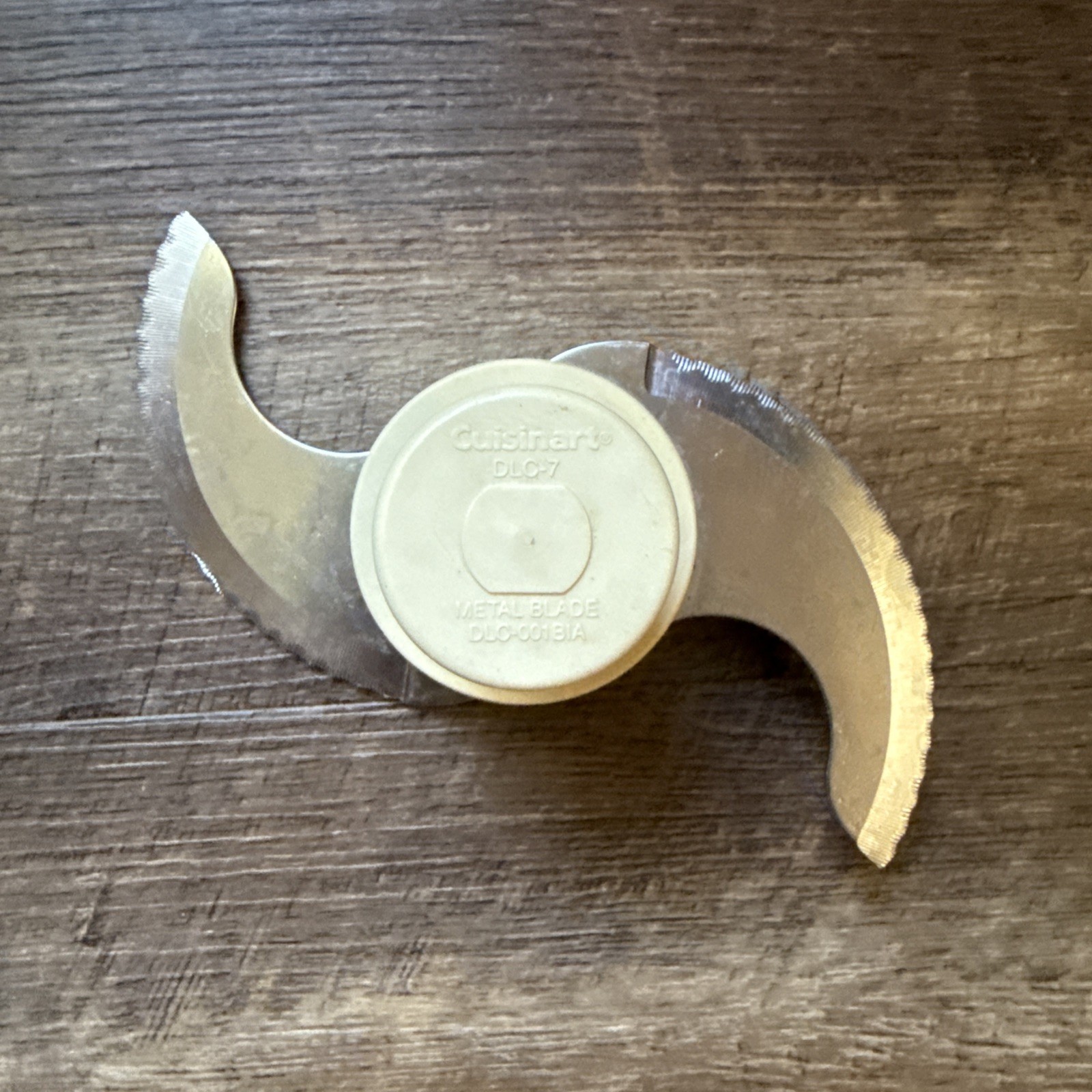 Cuisinart DLC-7 Food Processor Metal S-Blade Replacement Part DLC-001BIA OEM