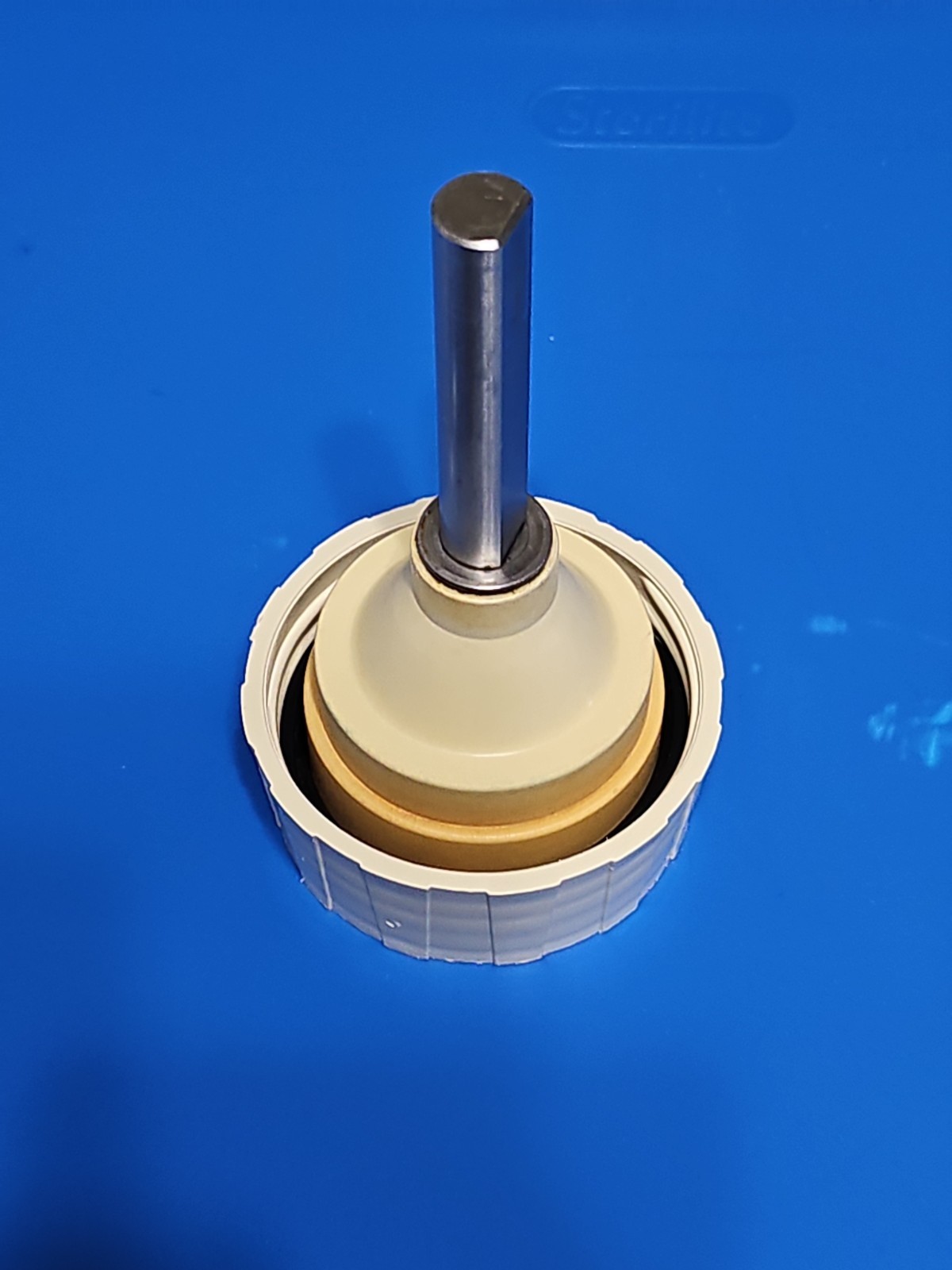 General Electric D1FP1-4200 Food Processor Stem Gear Drive Shaft With Nut & Seal
